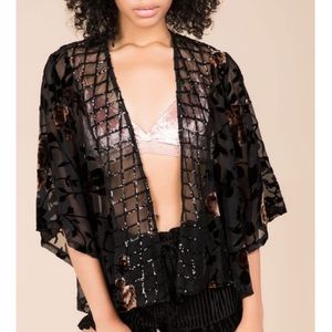 Victoria Velvet Rose Lattice Kimono New ❤️